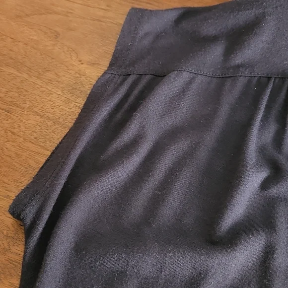 Liz Claiborne, Women's M, Navy,l Fold Over Sleeve, 7 Silver Colored Buttons - Picture 5 of 8